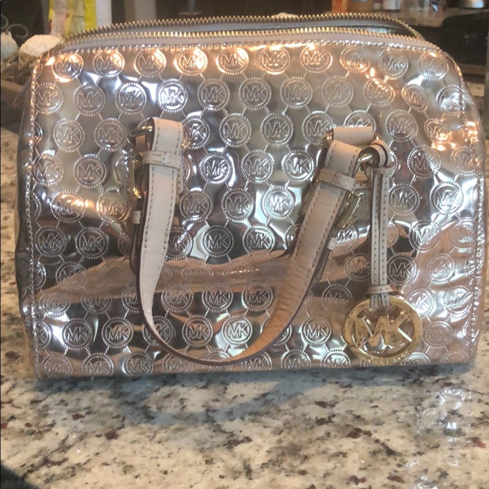 Michael Kors purse